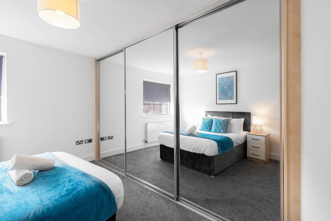 City Centre - Two Bedroom Apartment - Juliet Balcony - Secure Parking - Wifi - Smart Tv Birmingham Exterior foto